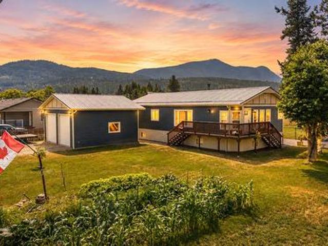 22 Pemberton Road, Lumby, BC, V0E 2G7 house for sale | Listing ID 10395 | Royal LePage