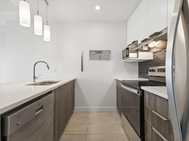 22 Principale 1 Bedroom Apartment for Rent at 22 Rue Principale, Gatineau, QC J9H 3L1 Quartier d'Aylmer
