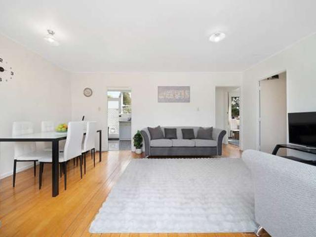 22 Saltaire Street, Avondale, Auckland City