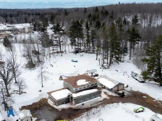 22 SPENCER AVENUE Cloyne Ontario