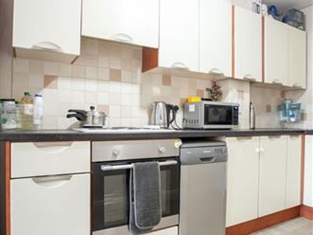 22 Straffan Wood Drive, Maynooth, Co. Kildare. Maynooth, Kildare DNG Brid Feely 4922 MyHome. Ie Residential