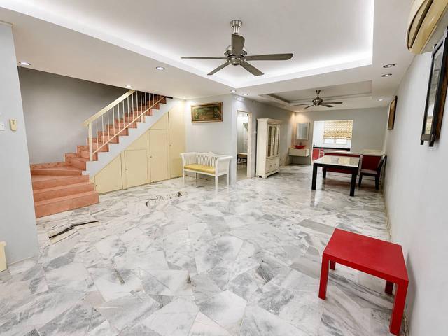 22x65 FREEHOLD Double Storey Taman Gombak Ria Batu Caves