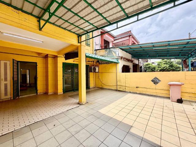 22X70 Taman Desaria PJS 5 Petaling Jaya Double Storey