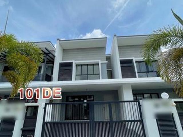 22x70 Double Storey Superlink House RIMBAYU IJM Swans