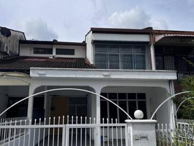 22x70 JALAN KAKI KE LRT Double Storey Terrace Taman Bakti Ampang