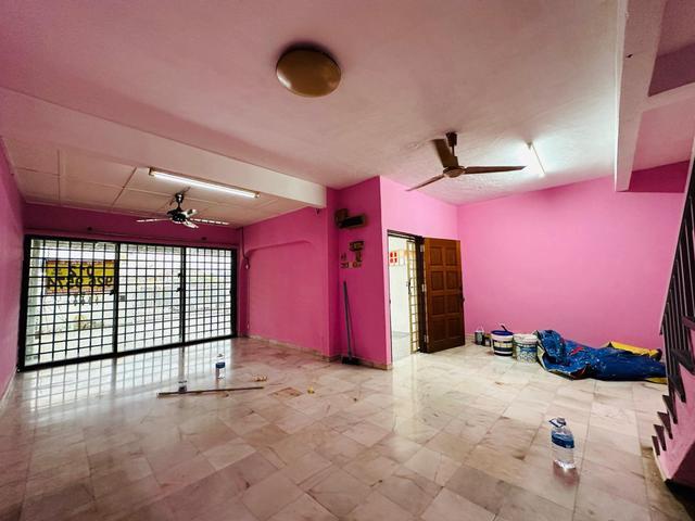 22x75 2 Storey Terrace House Taman Sri Hijau New Green Park Rawang