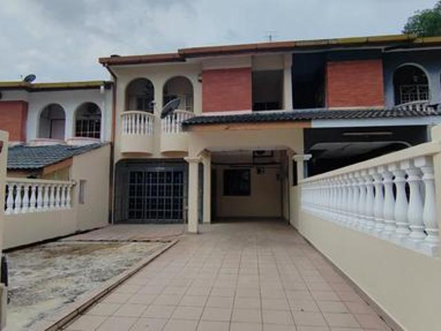 22x75 2 Storey House Taman Bukit Mewah Kajang Full Loan 1K DEPO