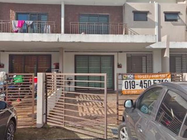 22X75 TERMURAH FULL LOAN 2 Storey Taman Saujana Klia Sepang