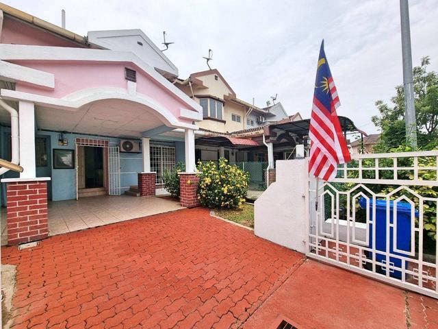 22X75 TERMURAH SELESA 2 Storey Jalan Platinum Seksyen 7 Shah Alam