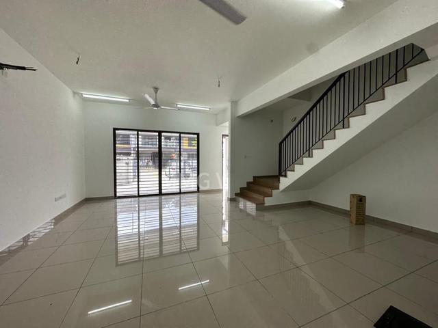 22x75 Bandar Bukit Raja Casira 2sty Basic Unit Below Market Price