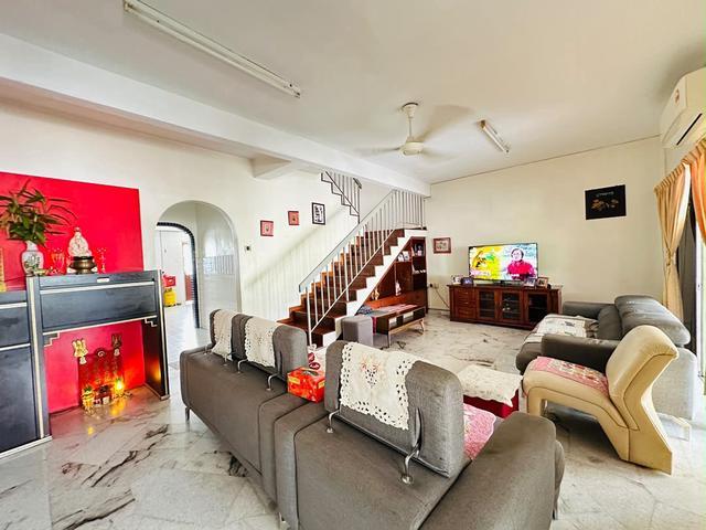 22x75 BELOW MARKET 2 Storey Terrace House New Green Park Rawang