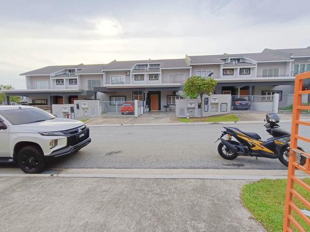 22x75 CHEAPEST Double Storey Laurel Laman View Cyberjaya