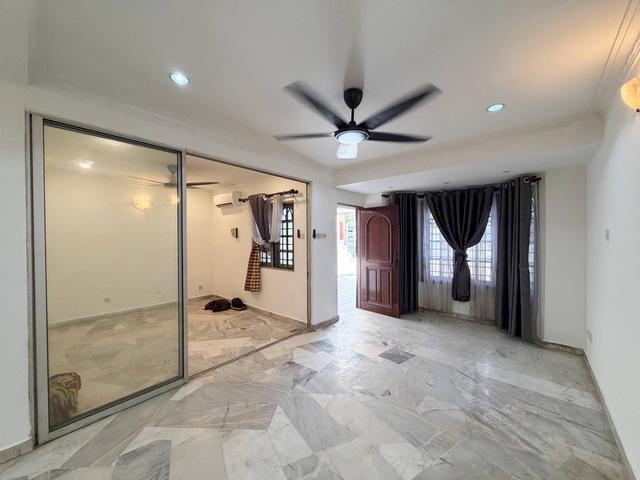 22x75 GUARDED AREA Double Storey Taman Bukit Setiawangsa Kl