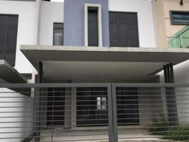 22x75 Kajang East 2 storey Kajang semenyih mewah Bandar Teknologi