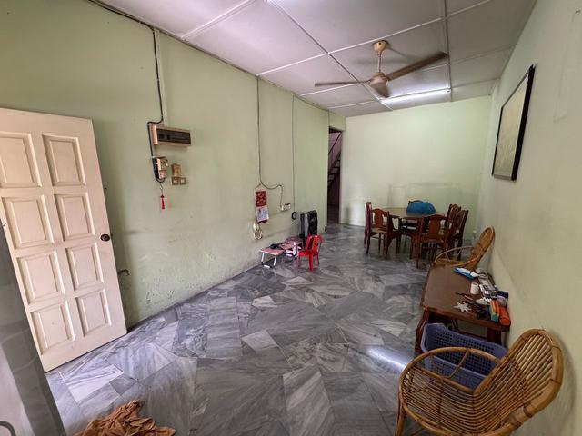 22x75 single Storey Terrace Taman Sri Hijau New Green Park Rawang