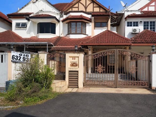 22x75 SQFT FULLY EXTENDED Double Storey Terrace USJ 11 Subang Jaya