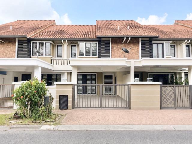 22x80 sqft RENOVATED 2 Storey Terrace CANTING Alam Impian