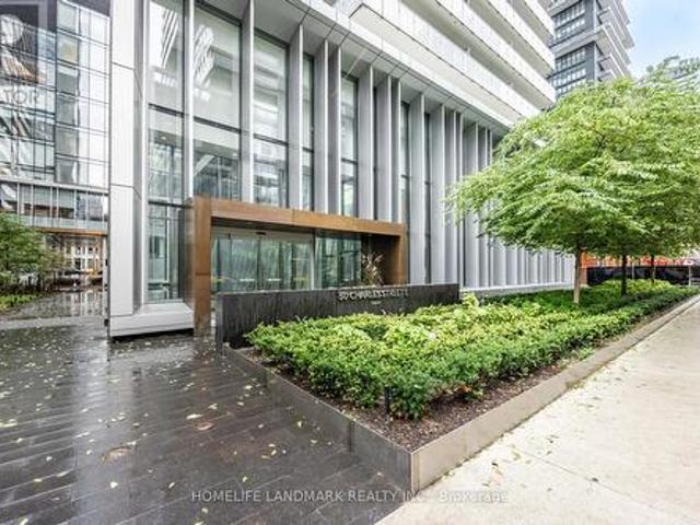 2305 50 Charles Street E, Toronto, ON, M4Y 0C3 condo for sale | Listing ID C13606 | Royal LePage