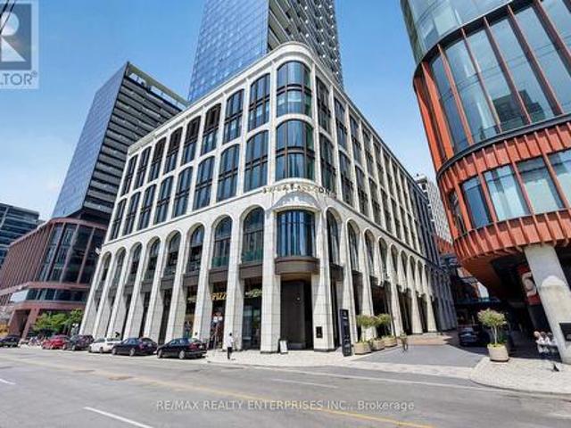 2306 Front Street W, Toronto, ON, M4V 0V6 condo for sale | Listing ID C13416 | Royal LePage