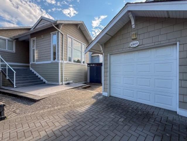 2307 Marine, West Vancouver, BC, V7V 1K9 house for lease | Listing ID R3150 | Royal LePage