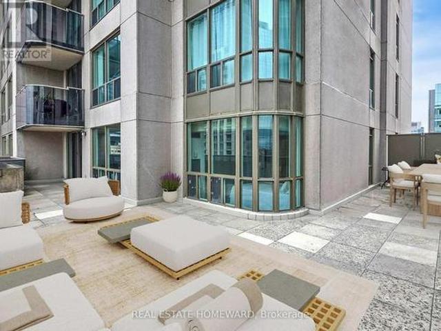 2307 Bay Street, Toronto, ON, M5G 1N6 lease for lease | Listing ID C13455 | Royal LePage