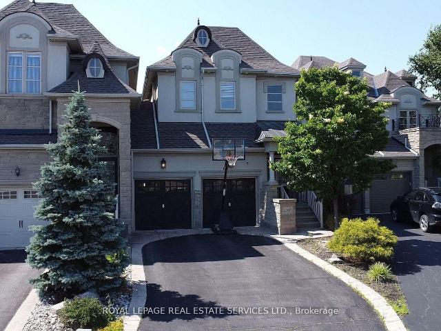 2307 Wuthering Heights Way, Oakville | 3+1Beds/4Bath, Townhouse, $4,150/mo | Condos. Ca