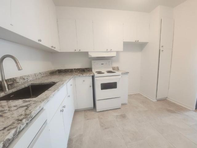 2300 Rue St Mathieu, Montréal Ville Marie, QC H3H