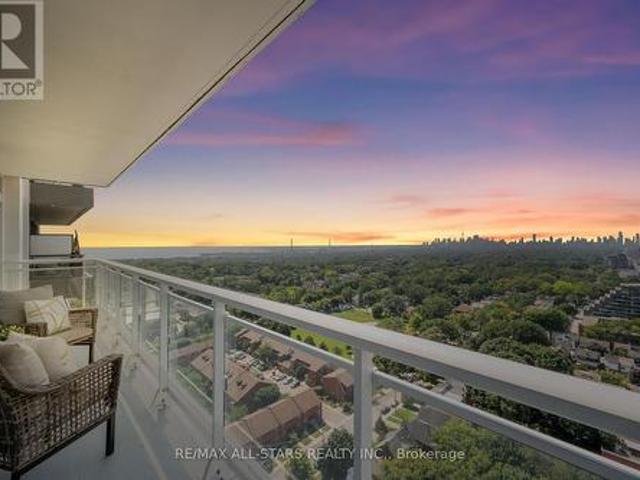 2301 Main Street, Toronto, ON, M4C 0B3 condo for sale | Listing ID E13136 | Royal LePage