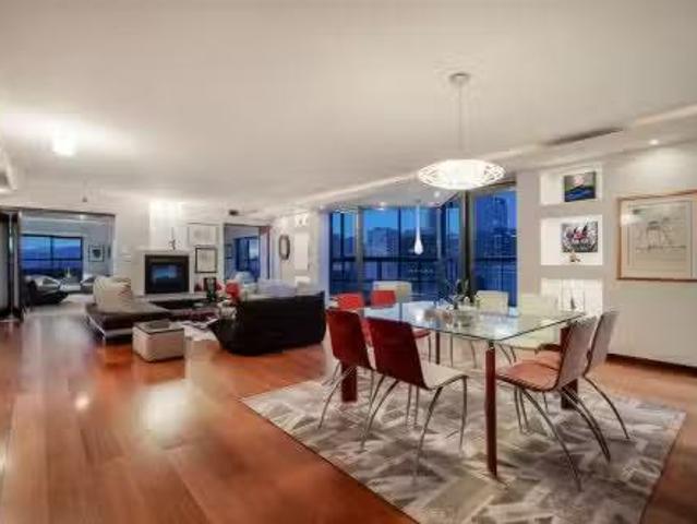 2301 909 Burrard Street, Vancouver, BC, V6Z 2N2 Single Famil.