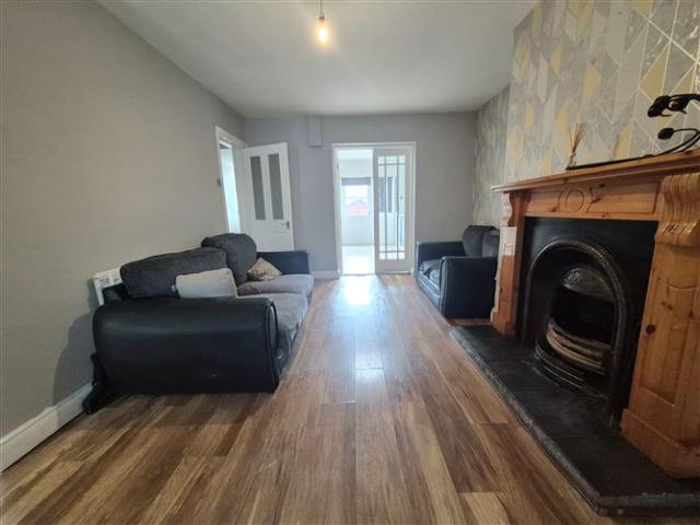 230,000 | 105 Pearse Park, Drogheda, Louth O'Brien Collins Little 5017 MyHome. Ie Residential