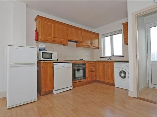 230,000 | 4 Hydro Court, Wellington Square, Kilkee, County Clare O'Connor Murphy 4996 MyHome. Ie Residential