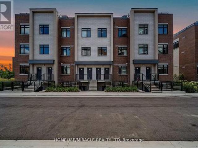 230 1 Douglas Mccurdy Common N, Mississauga, ON, L5G 4B1 townhouse for sale | Listing ID W11905 | Royal LePage