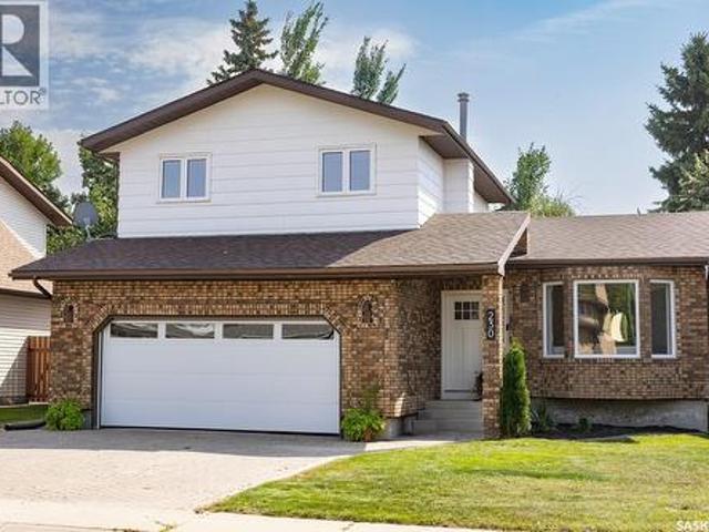 230 Hogg Way, Saskatoon, SK, S7N 3W1 house for sale | Listing ID SK046992 | Royal LePage