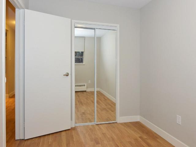 230 Oak Street 1 Bedroom Apartment for Rent at 230 Oak St, Toronto, ON M5A 2E2 Regent Park