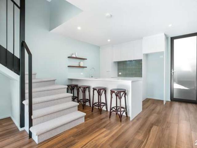 2/30 Otley Street, Christchurch Central, Christchurch City