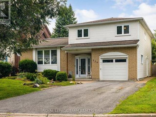 230 Lincoln Heights Road, Ottawa, ON, K2B 8A8 house for sale | Listing ID X13661 | Royal LePage