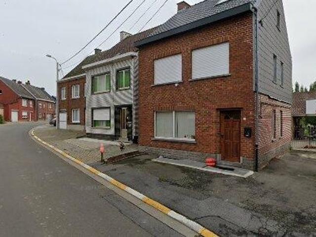 230 m2 office space for sale in Lierde