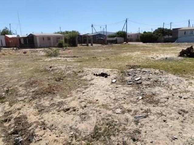 230 m² Land available in Chatsworth