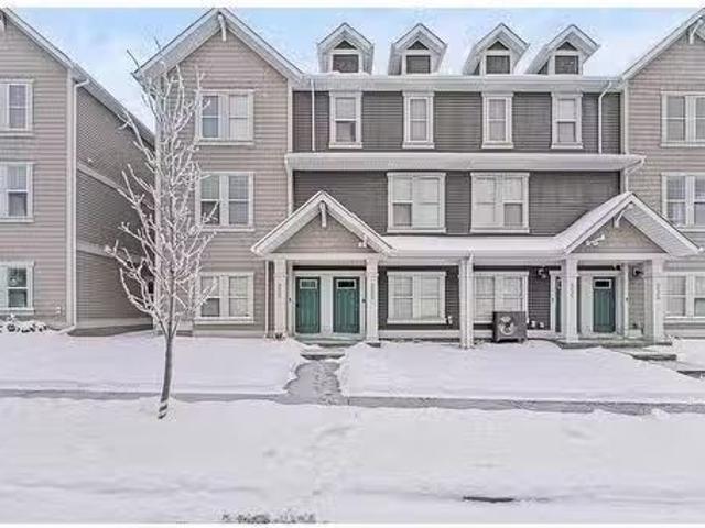 230 South Point Park Sw, Airdrie, AB, T4B 5C3 townhouse for.