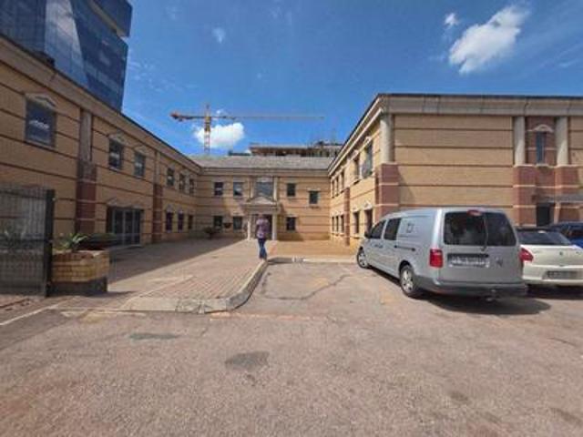 230m2 office to let at menlyn square