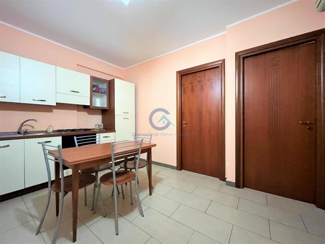 2314 Appartamento Trilocale in affitto a Catanzaro Germaneto