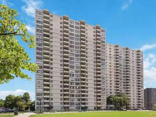 2315 320 Dixon Rd, Toronto, ON, M9R 1S8 condo for sale List.