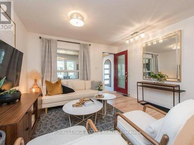 2311 Gerrard Street E, Toronto, ON, M4E 2E5 house for sale | Listing ID E12255 | Royal LePage