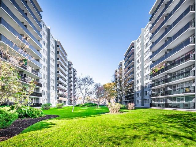 2313 & 2323 Lake Shore Boulevard West Studio Apartment for Rent at 2323 Shoreline Towers, Toronto, ON M8V 1B8 Mimico