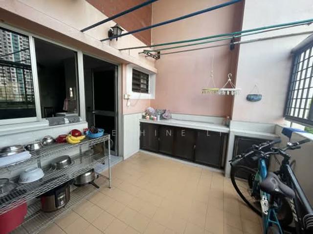 231 Bishan Street 23 HDB Apartment For Sale, $1,300,000, 4 Bed 3 Bath 1,572 sqft $827.00 psf