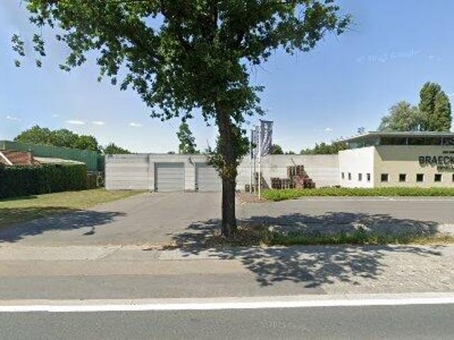 231 m2 warehouse for rent in Oudenaarde