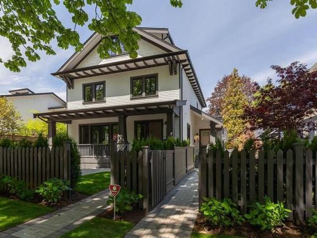 231 15Th Avenue W, Vancouver, BC, V5Y 1Y1 duplex for sale | Listing ID R2958 | Royal LePage