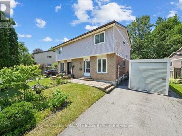 2320 Middlesmoor Crescent, Burlington, ON, L7P 3X7 house for sale | Listing ID W13700 | Royal LePage