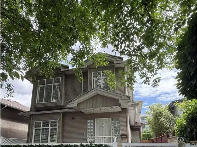 2320 DUNDAS STREET