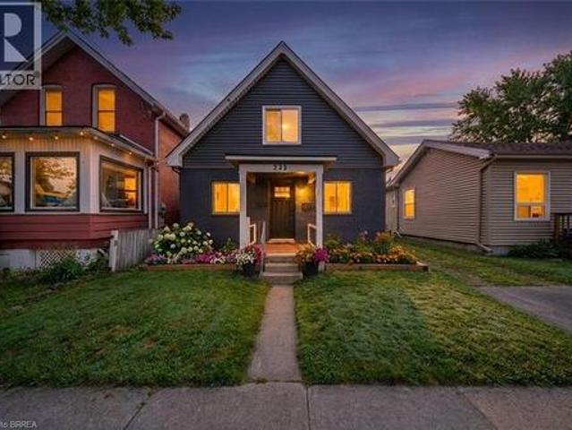 232 Grey Street, Brantford, ON, N3S 4W7 house for sale | Listing ID 40826 | Royal LePage